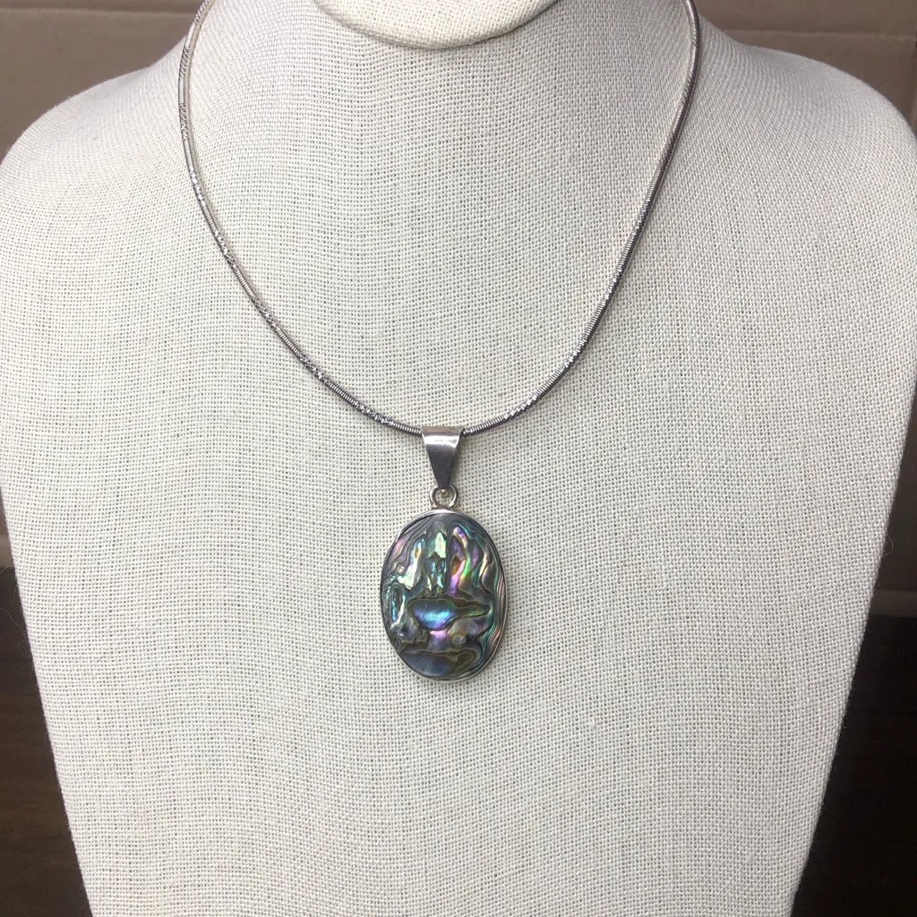 Vintage Oval Abalone Cabochon Pendant On Sterling Silver Snake Chain Necklace Purple - Image 2
