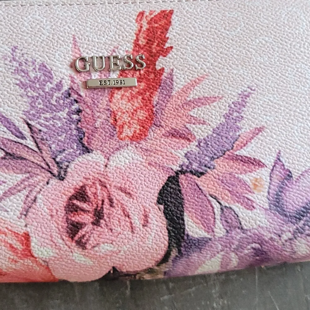 Guess Vintage  Backpack and Matching Wallet - Image 16