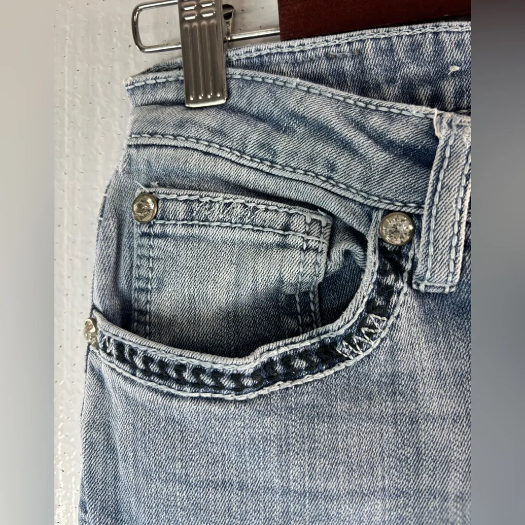 Shyanne 27 Low-Rise Bell Bottoms Western Denim Jeans - Image 5