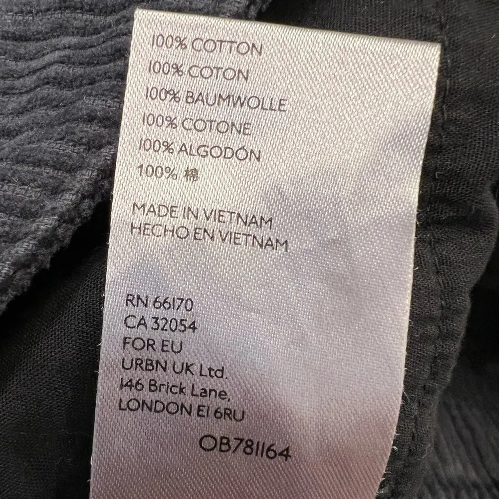 BDG Urban Outfitters charcoal Mom High Rise wide corduroy pants, size 30 waist - Image 12