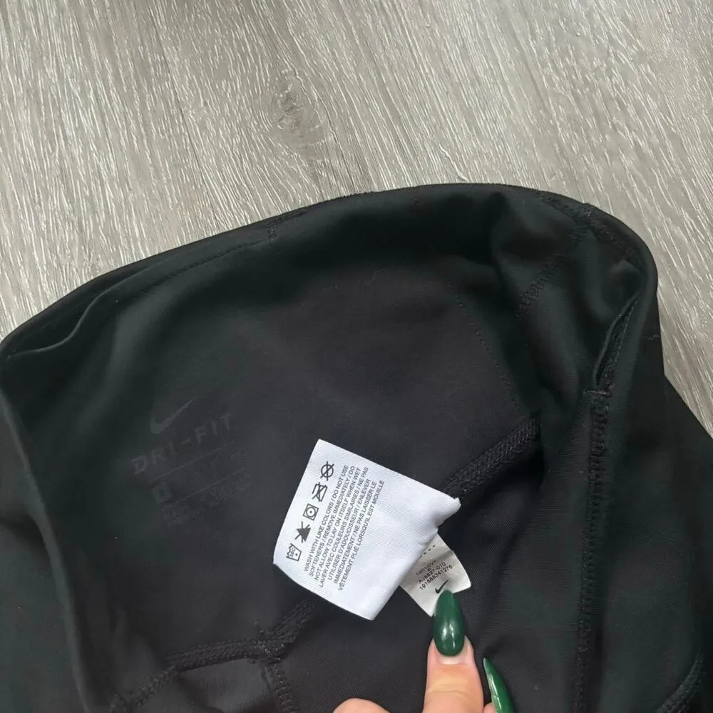 Nike Women's Black and White Leggings - Image 2