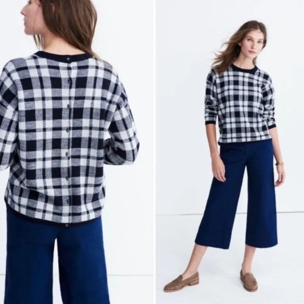 Madewell Blue Plaid Button-Back 100% Wool Sweater size small - Image 2