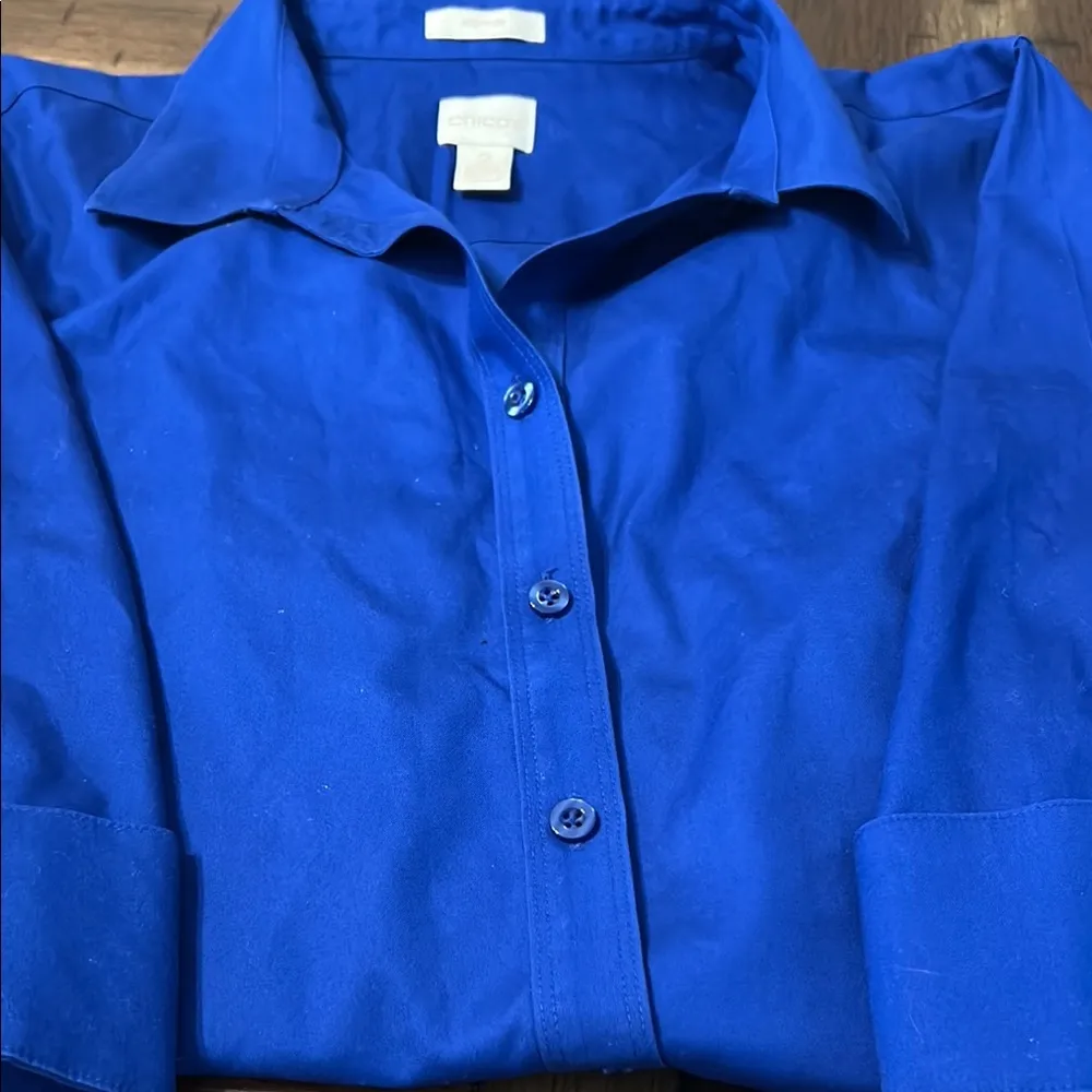 Chico's  Blue Button-Up Shirt size 2 - Image 3