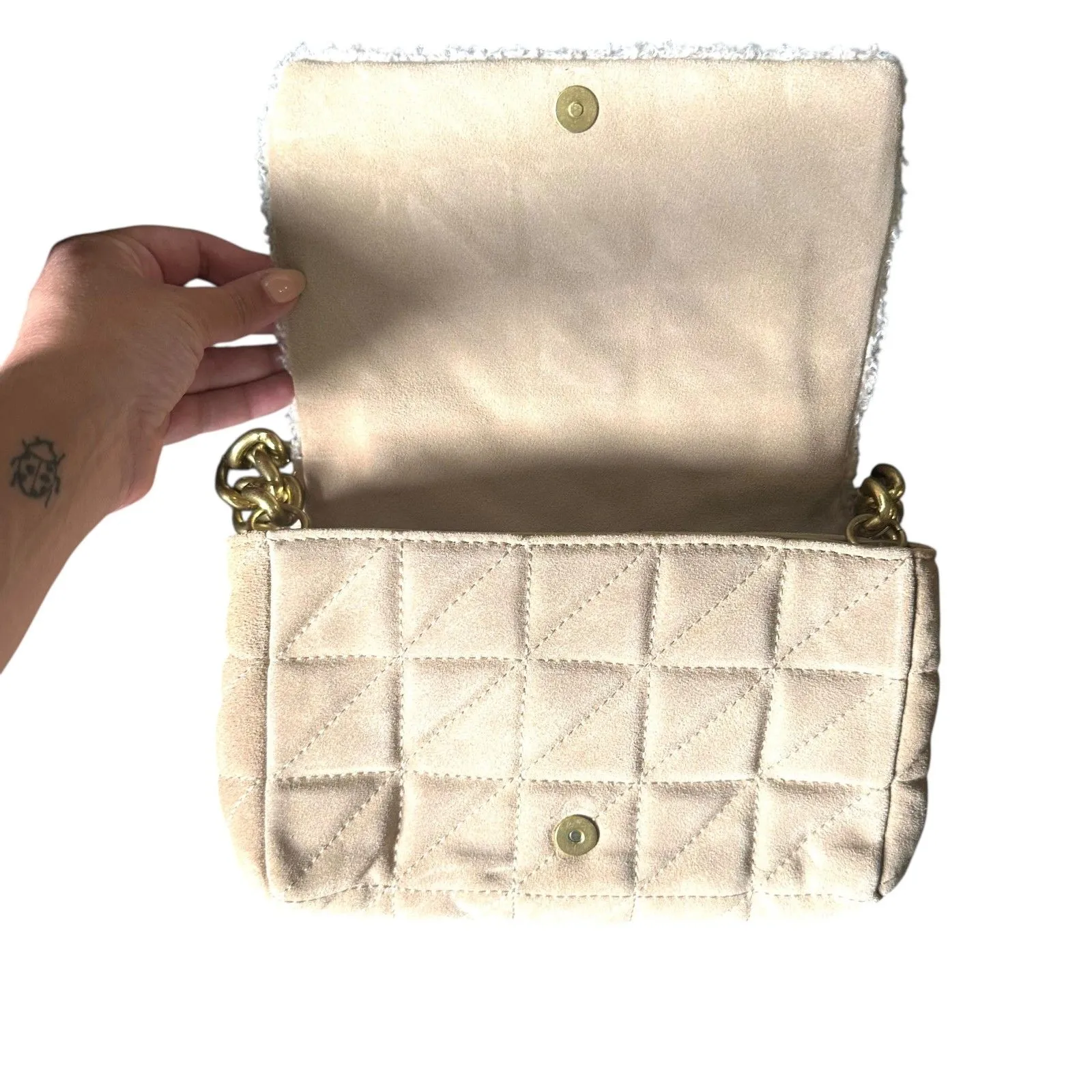 ZARA Quilted Shearling Shoulder Bag‎ Tan - Image 5