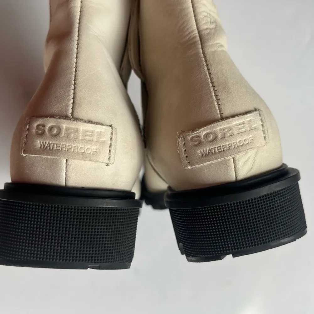 Sorel Phoenix Zip Fawn OFF White Waterproof Bootie Women’s Size 8 - Image 5