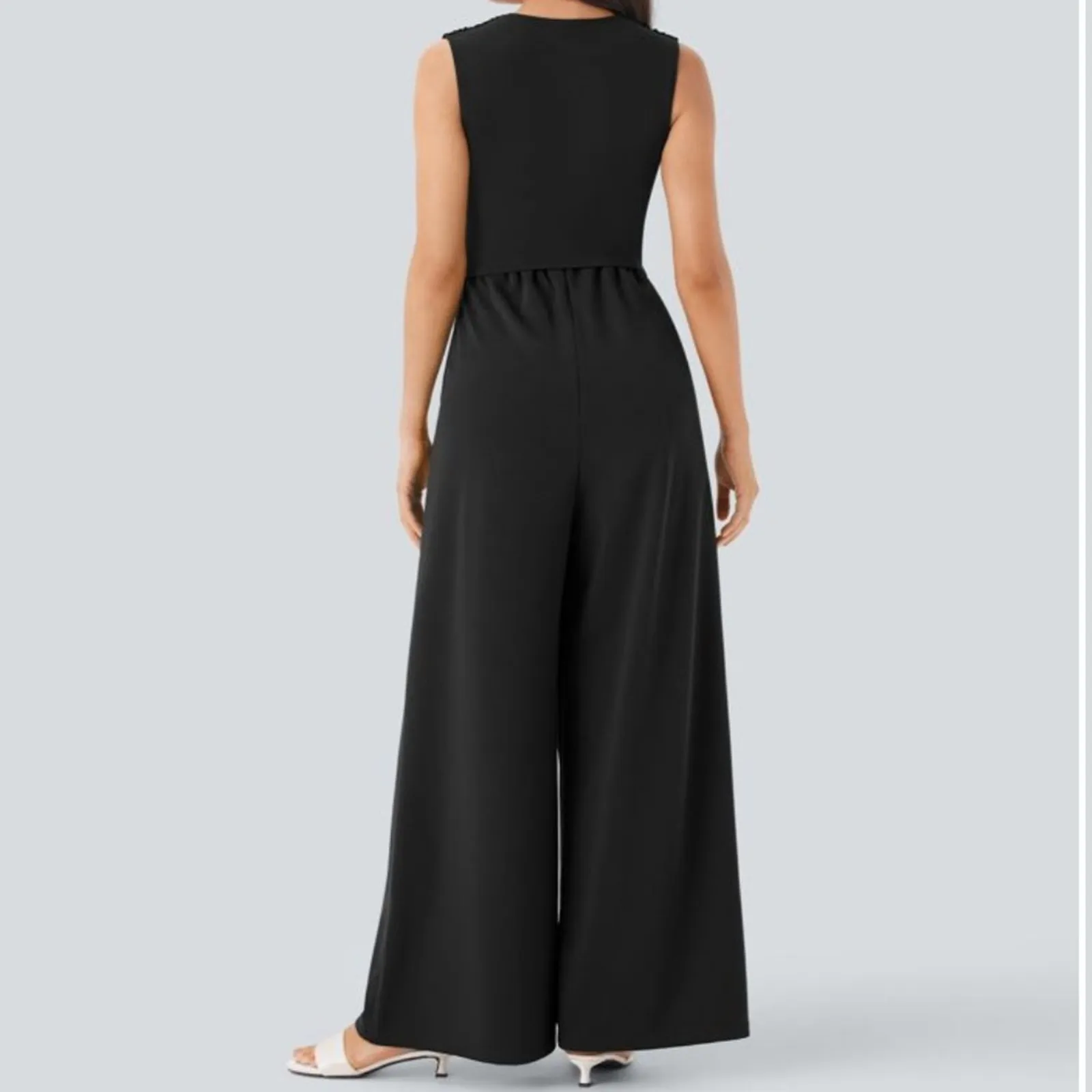 New Halara Black V Neck Sleeveless Pockets Easy-Peezy Jumpsuit Size Medium - Image 2