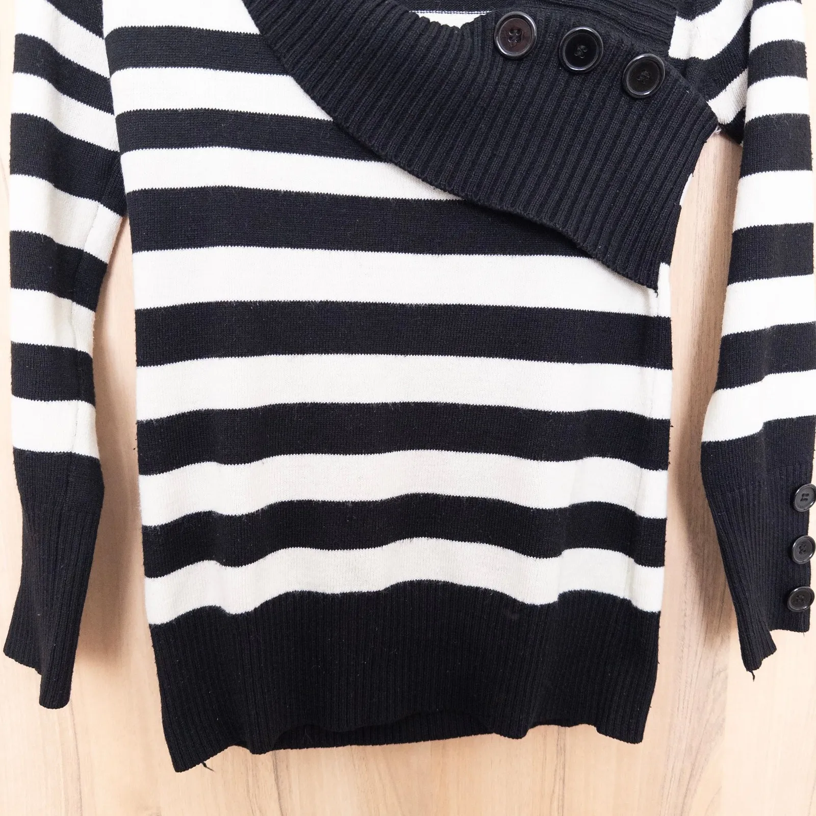 VTG Y2K Say What Womens Sweater Size M Black White Striped Preppy 2000s Cozy - Image 3