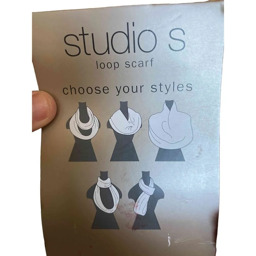 Studio S scarlet red loop scarp NWT infinity scarf NWT Red - Image 4