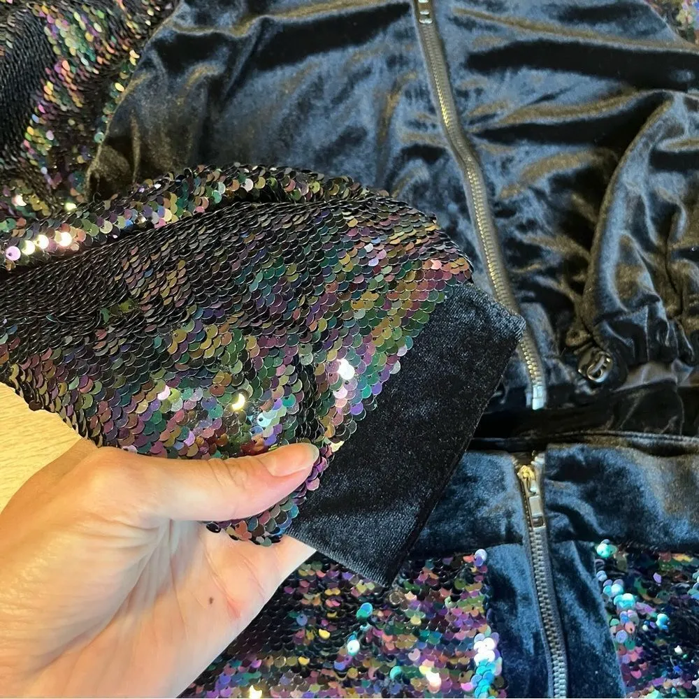 Aria Clothing Velour Crop Sequin Set - Image 5