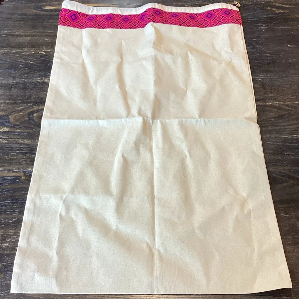 Tory Burch Large Cream and Pink Dust Bag - Image 2