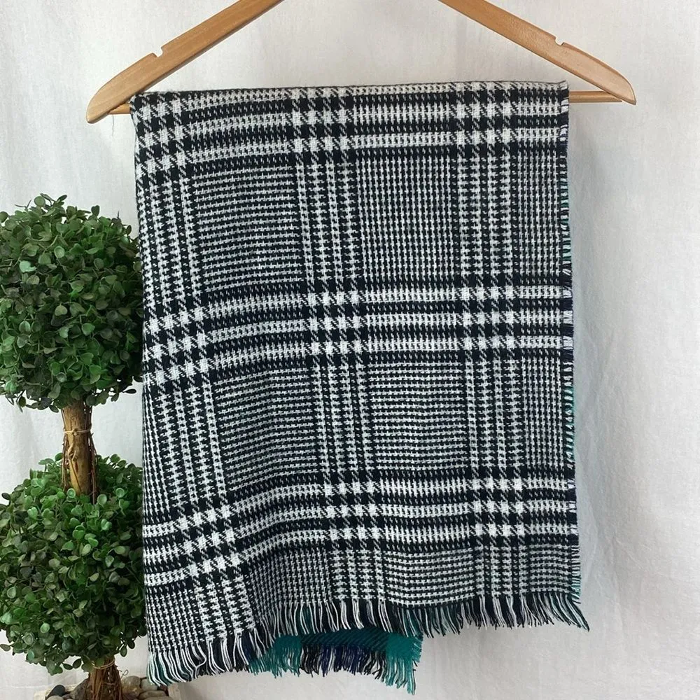 Apt 9 Double Sided Green Blue Black & White Plaid Herringbone Rectangular Scarf - Image 3
