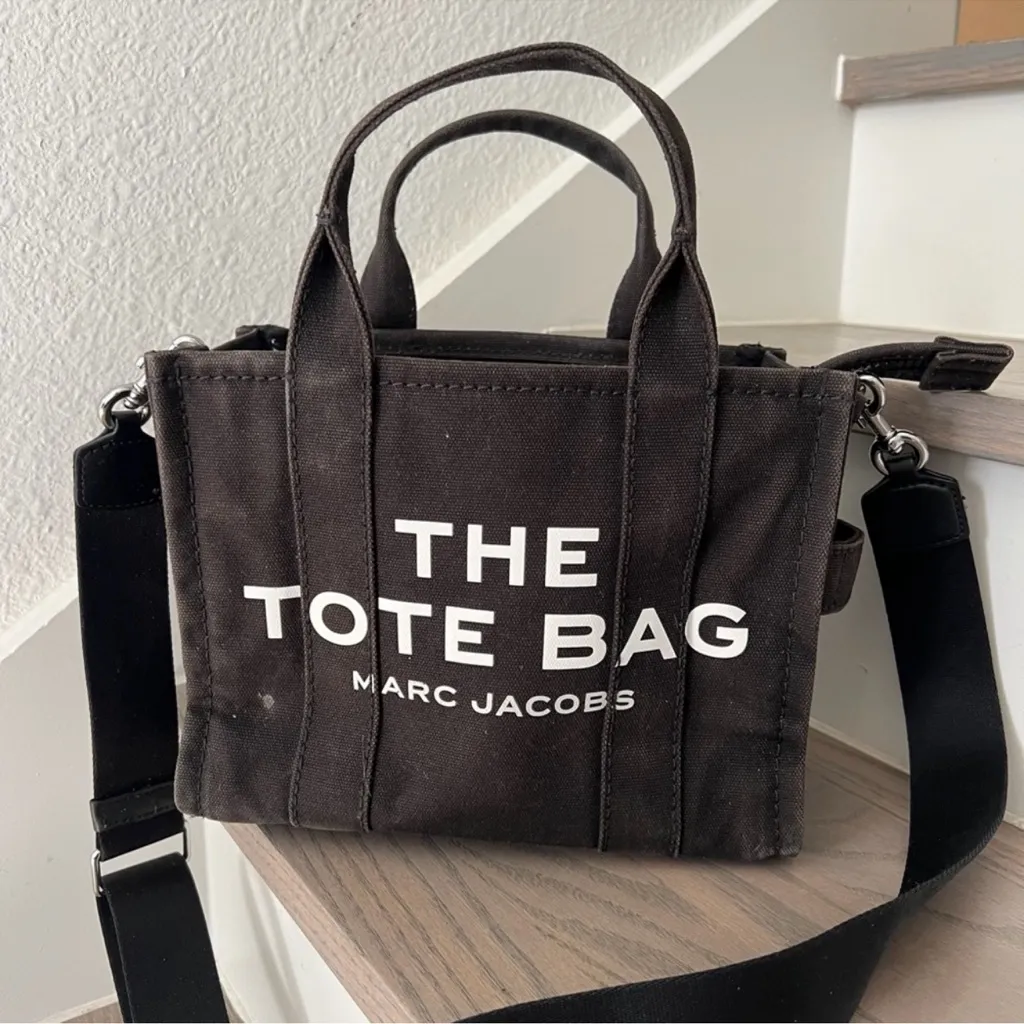 Marc Jacobs Small The Tote Bag in Charcoal Gray / Black - Image 4