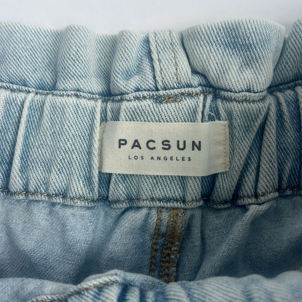 PacSun Blue Jean Shorts with Paper-Bag Waist Sz 24 🕶️ - Image 3