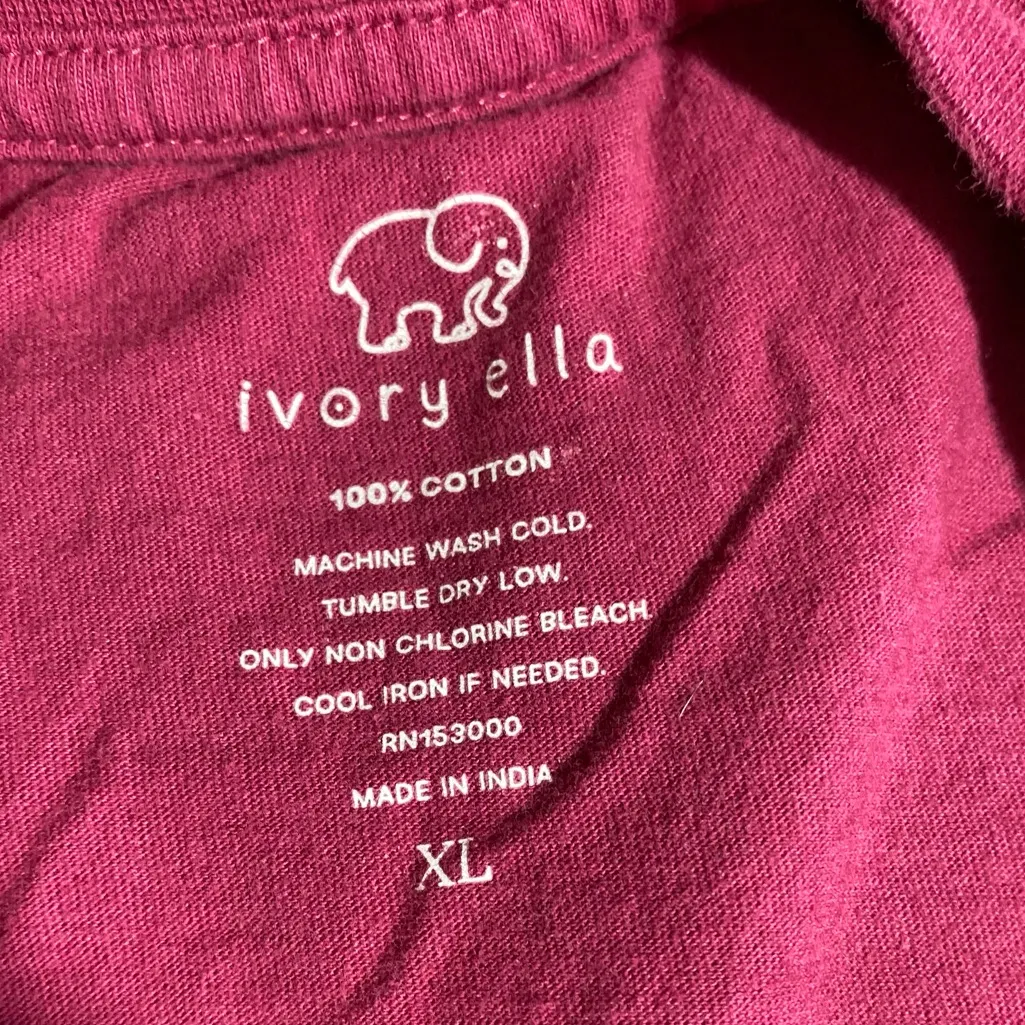 Ivory Ella “Grateful” Graphic Long Sleeve Shirt - Image 5