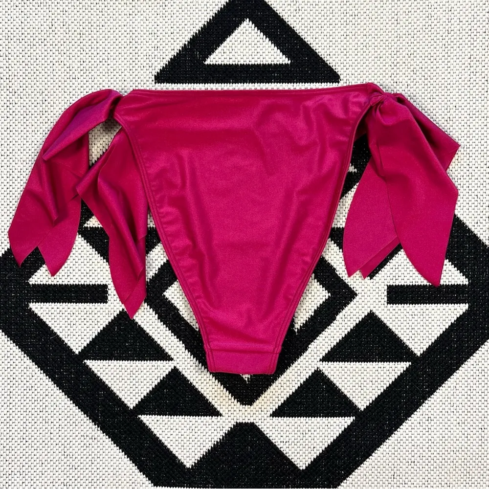 Andrea lyamah Rai High Waisted Bikini Bottoms in Ruby Pink Size Medium - Image 6