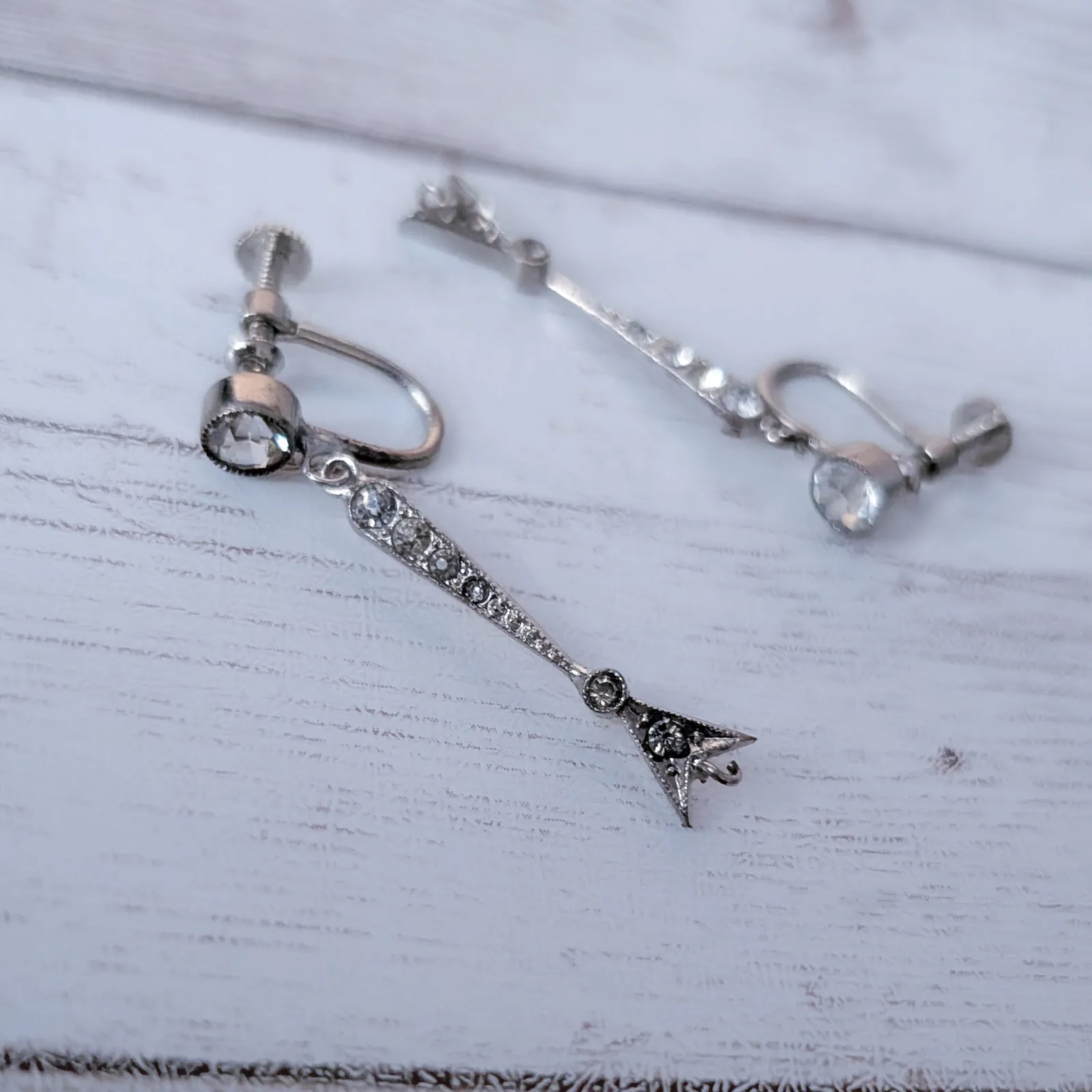 Vintage Screw Back Earrings Silver Tone - Image 8