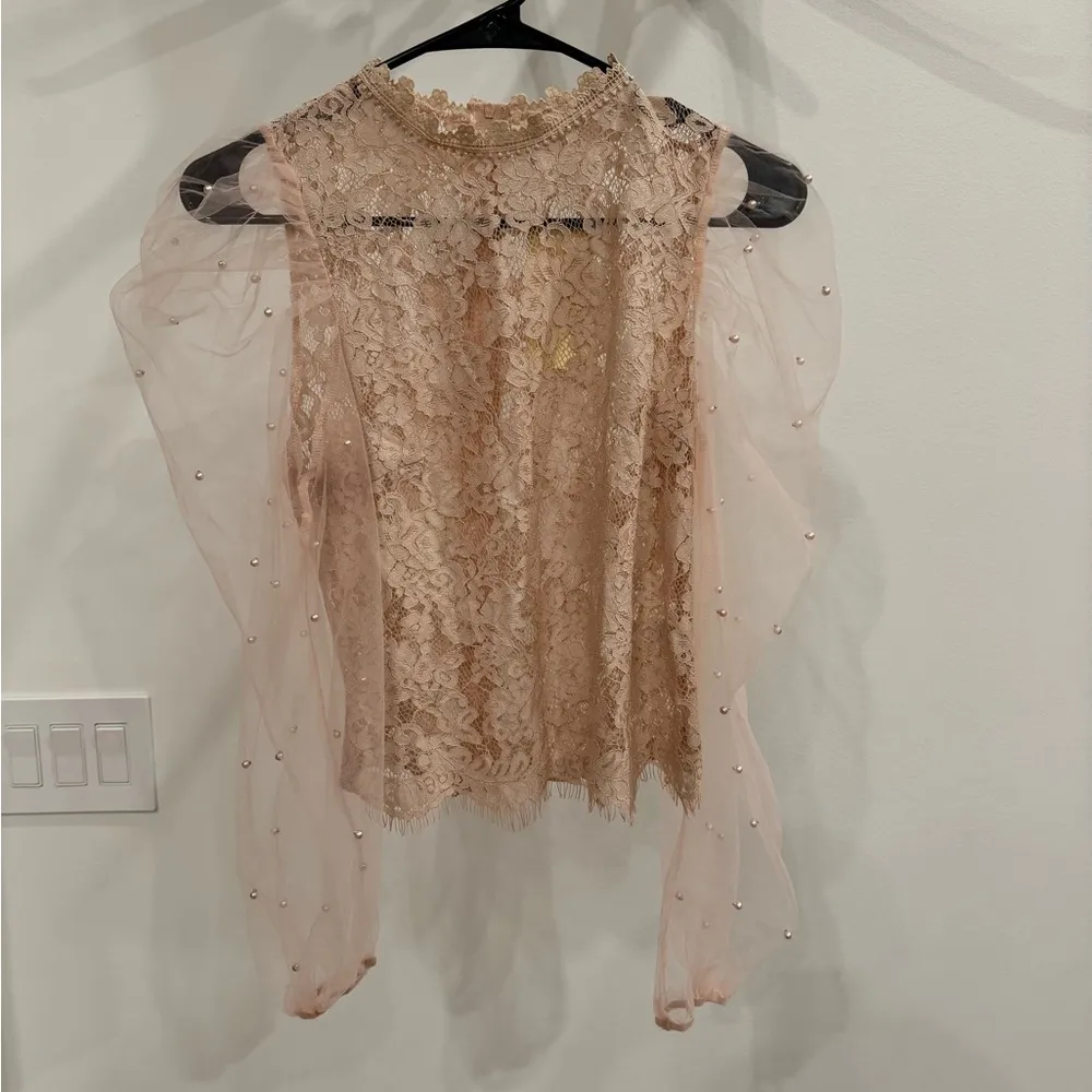 NWT PEACH COUTURE Pink Embroidered Lace long sleeve Top small - Image 10
