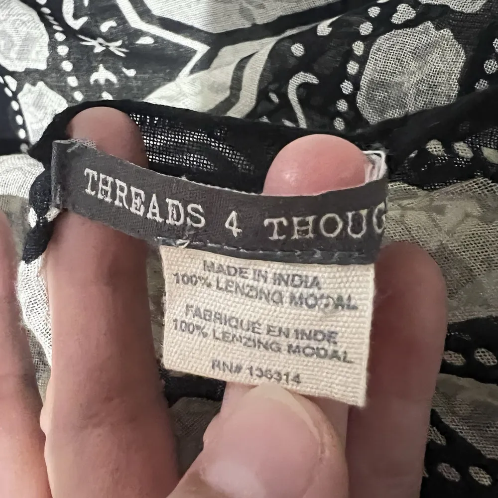 Elephant Scarf 39”x67” Threads 4 Thought Table Cloth White Black Africa India - Image 7