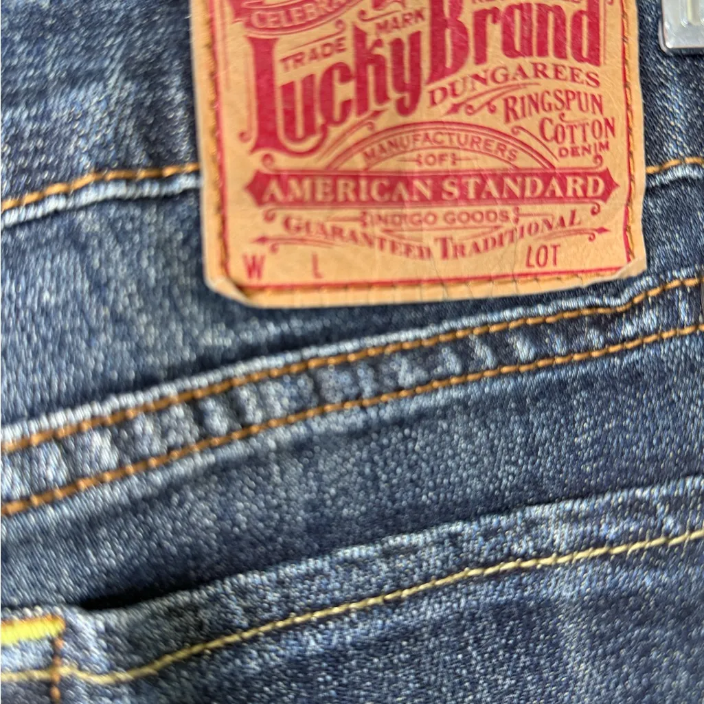 Lucky Brand Men's Dark Blue Bootcut Jeans - Image 7