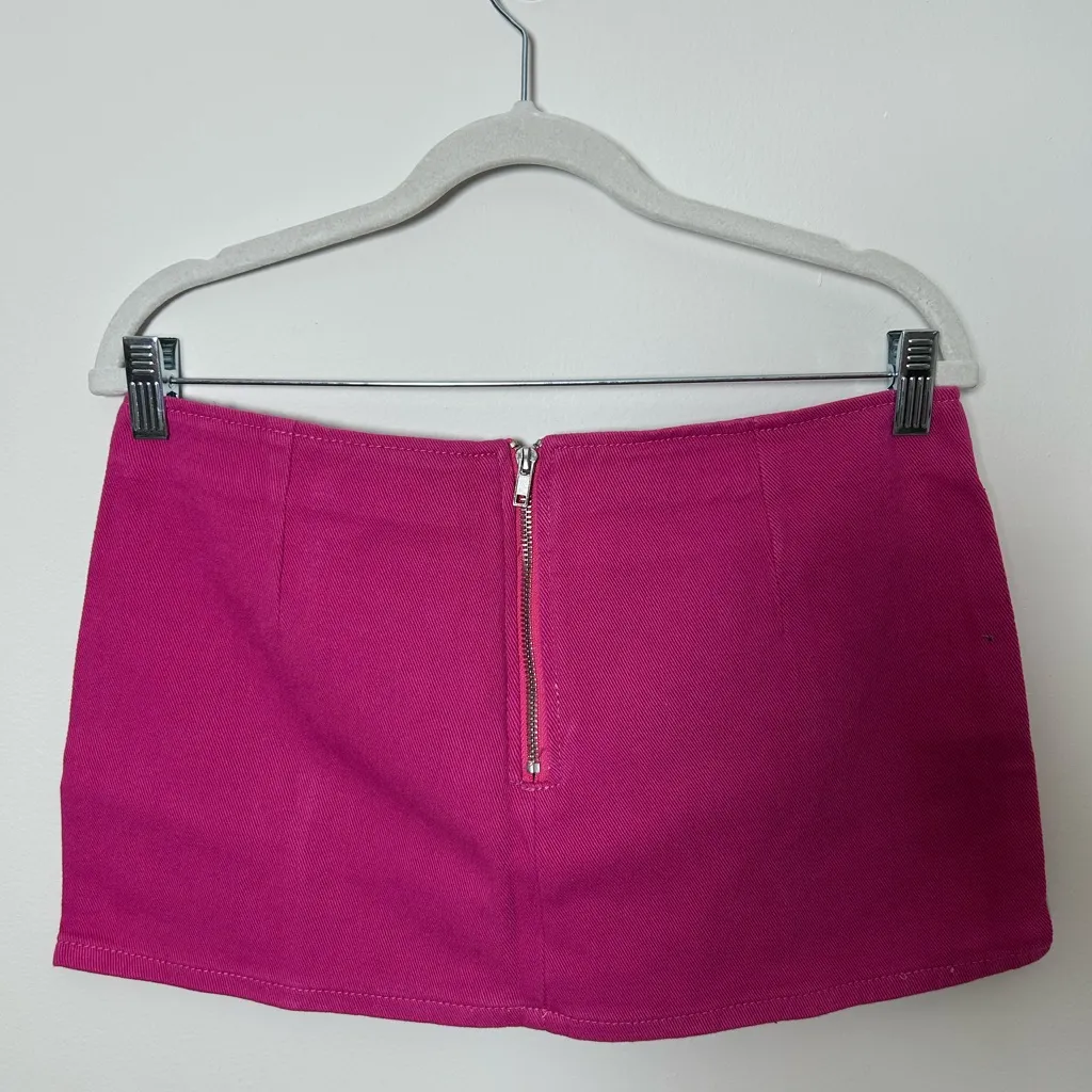 PrettyLittleThing Fuchsia Micro mini denim skirt - Image 3