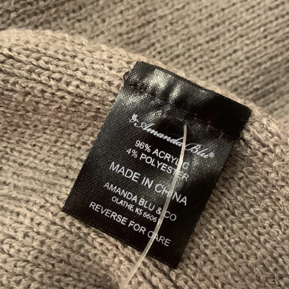 ❄️❄️❄️❄️3 for 12 ❄️❄️❄️❄️PopPom Scarf - Image 5