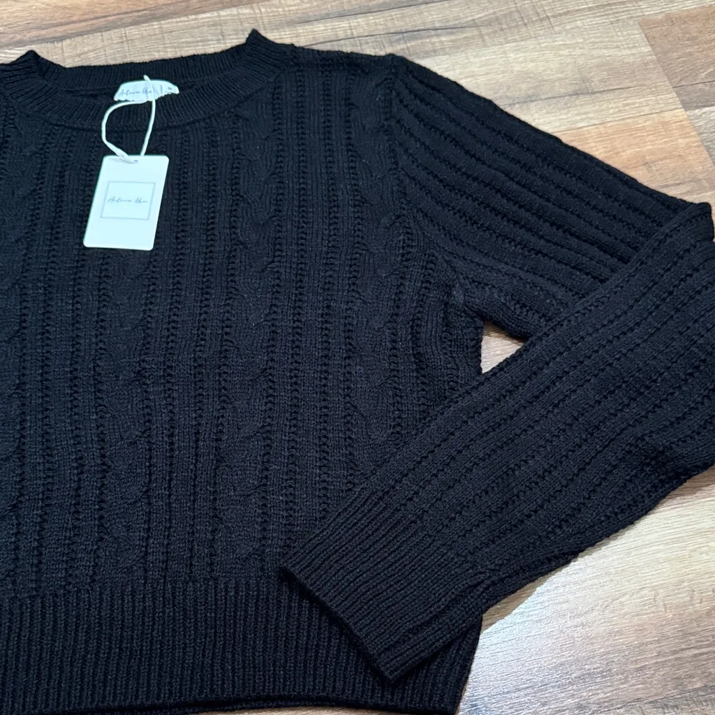 Active USA  Black Cable Knit Sweater - Image 4