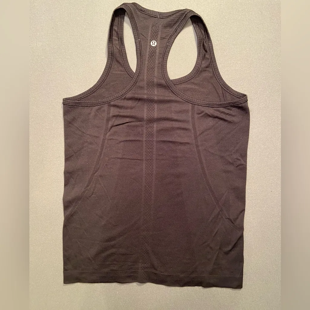 Lululemon Racerback Tank Top, black, size 8‎ - Image 2