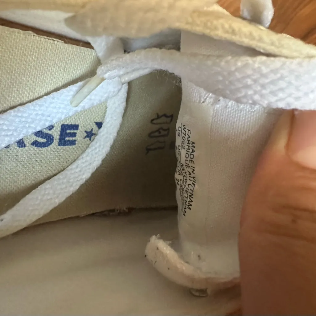 Converse All Star Cream Sneakers with Red Trim - Image 5