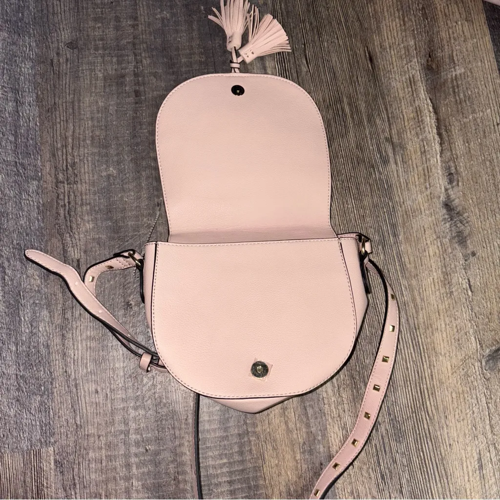 Victoria's Secret Sm Crossbody Saddle Bag Purse Pink Blush Studded Tassels - Image 3