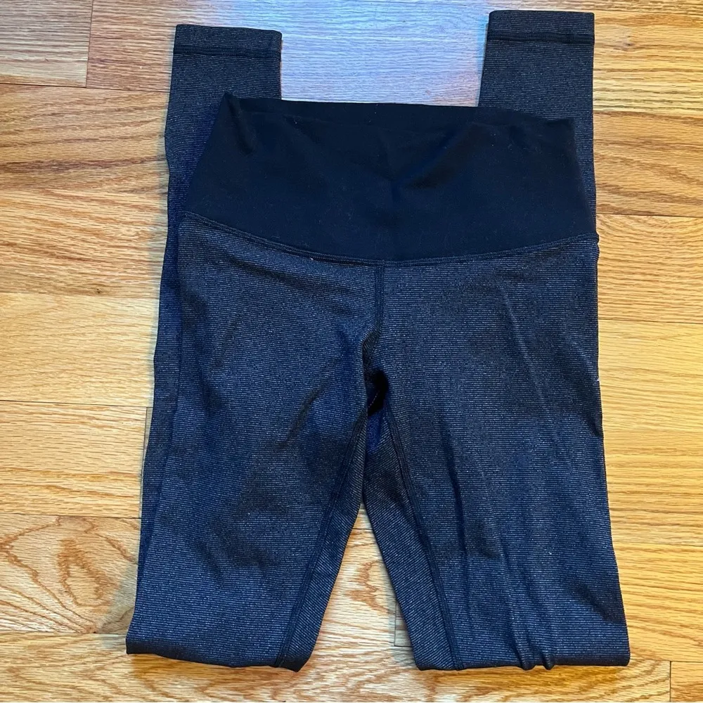 Lululemon gray and black leggings - Image 2