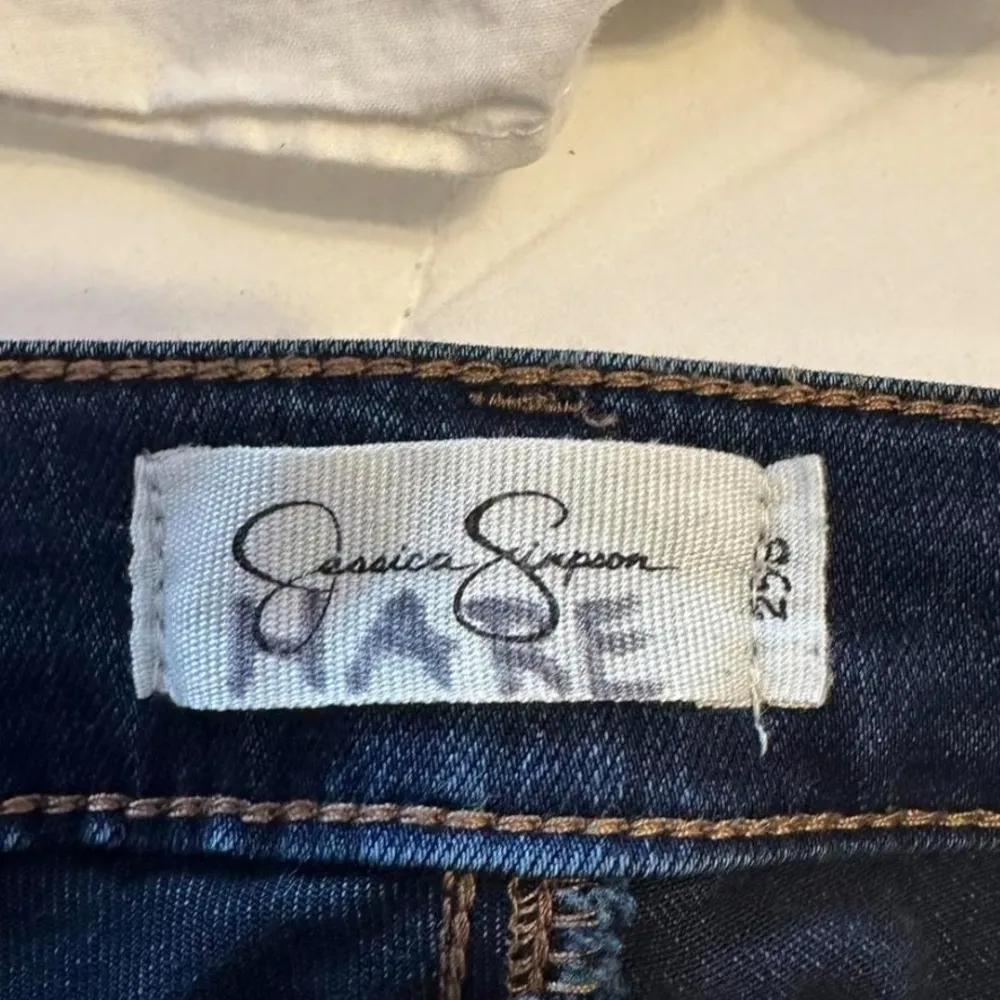 Jessica Simpson Super Skinny Low Rise Jean - Image 5