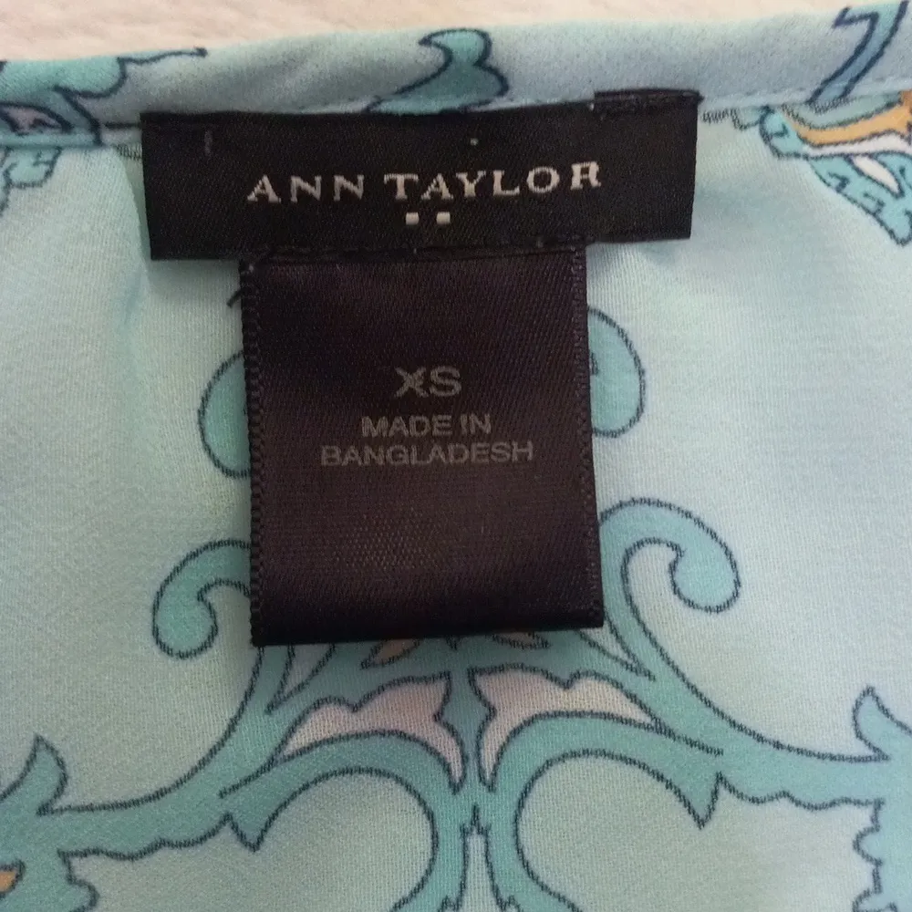 Ann Taylor Aqua and Lavender Paisley Print Boho Sheer Peasant Blouse - Image 8