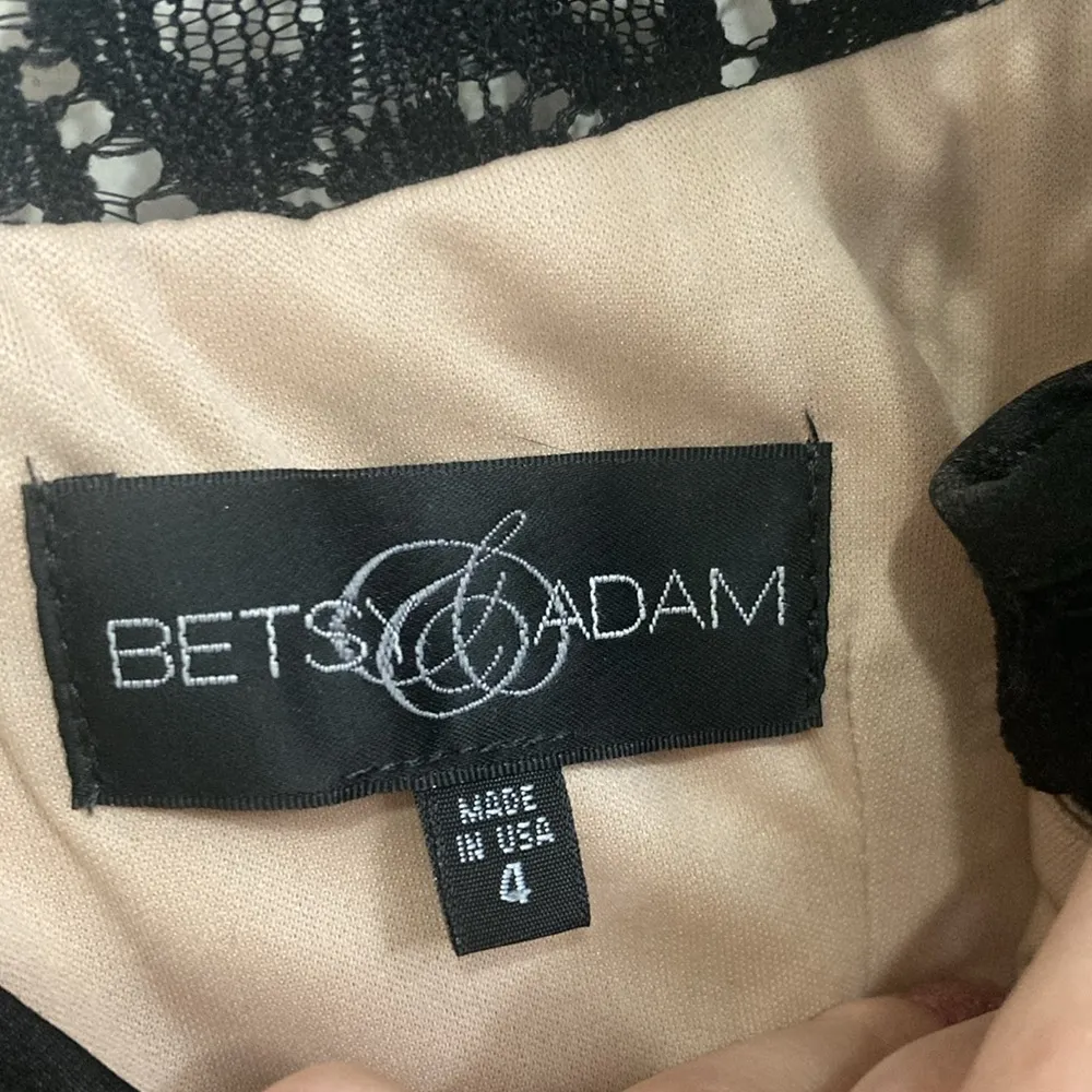 Betsey and Adam Black and Nude Lace Formal Dress - Image 7