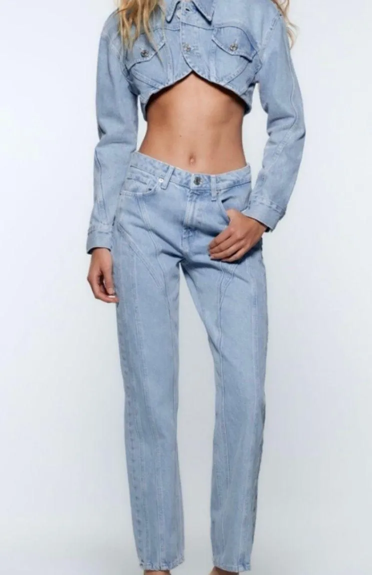 light wash relaxed fit mid rise mugler inspired jeans 10 - Image 3