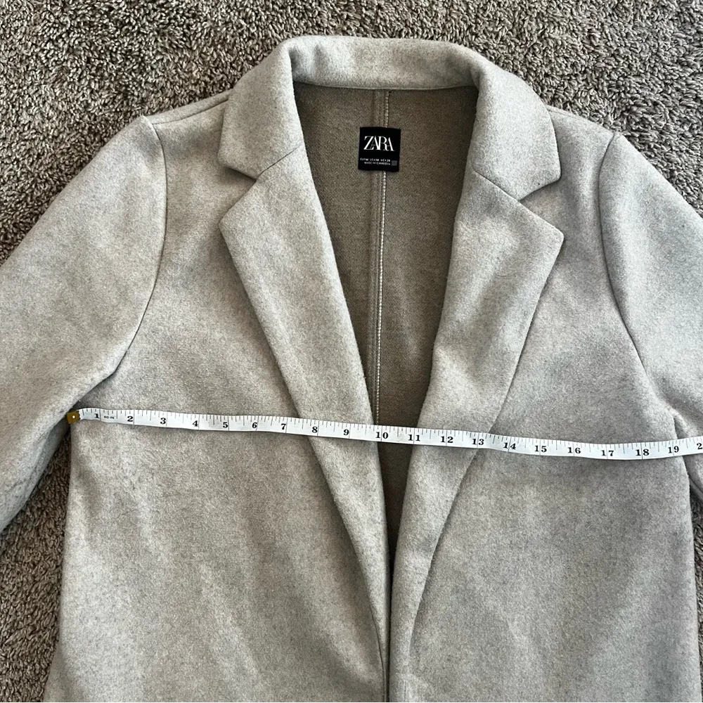 Zara FELT TEXTURE LONG TRENCH COAT Medium - Image 7