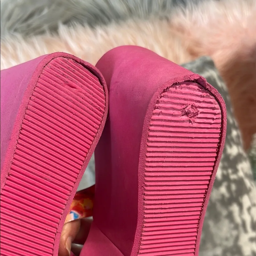 Gianni Bini Pink Jeweled Sandals - Image 12