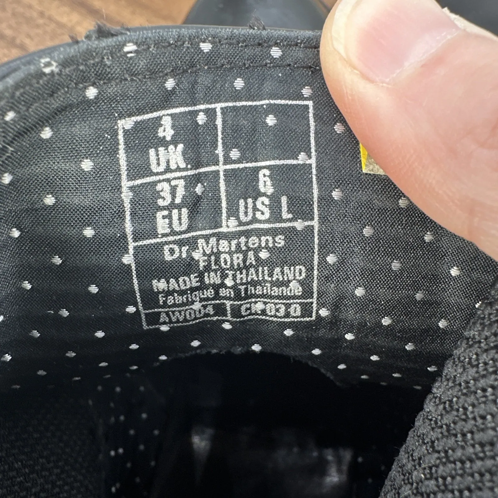 Dr. Martens Flora Smooth Leather Chelsea Boots Boots Grunge Moto Women's 6 - Image 9