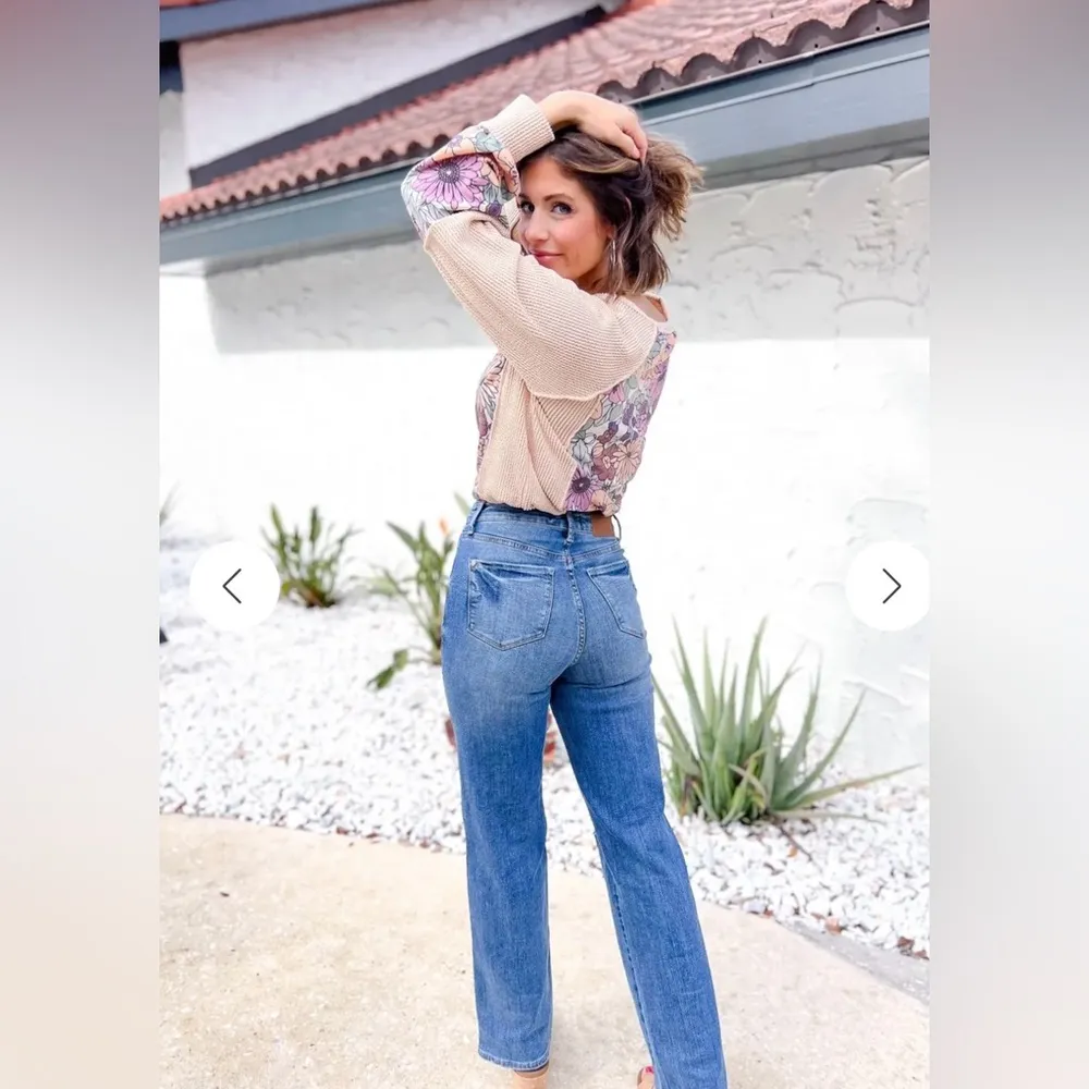 Judy Blue High Rise Destroy Straight Jeans - Image 4