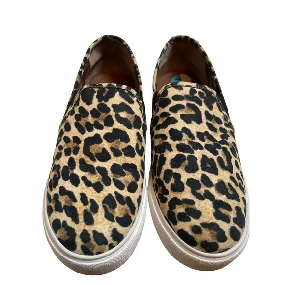 Steve Madden Womens 7.5 Safary Sneakers Leopard Print Slip On‎ Flat Shoes - Image 2