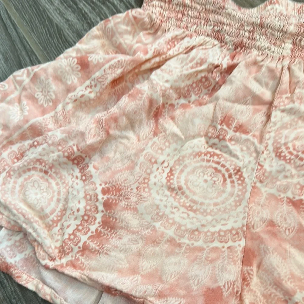 Lotus and Luna high waisted Pink Patterned Womens flowy Shorts size small - Image 3