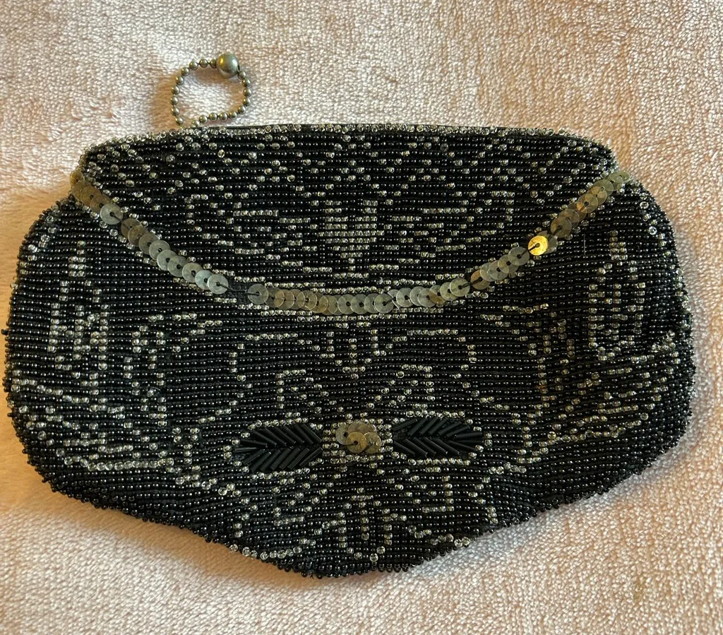 Vintage Art Deco beaded evening clutch coin purse floral sequins Black - Image 1