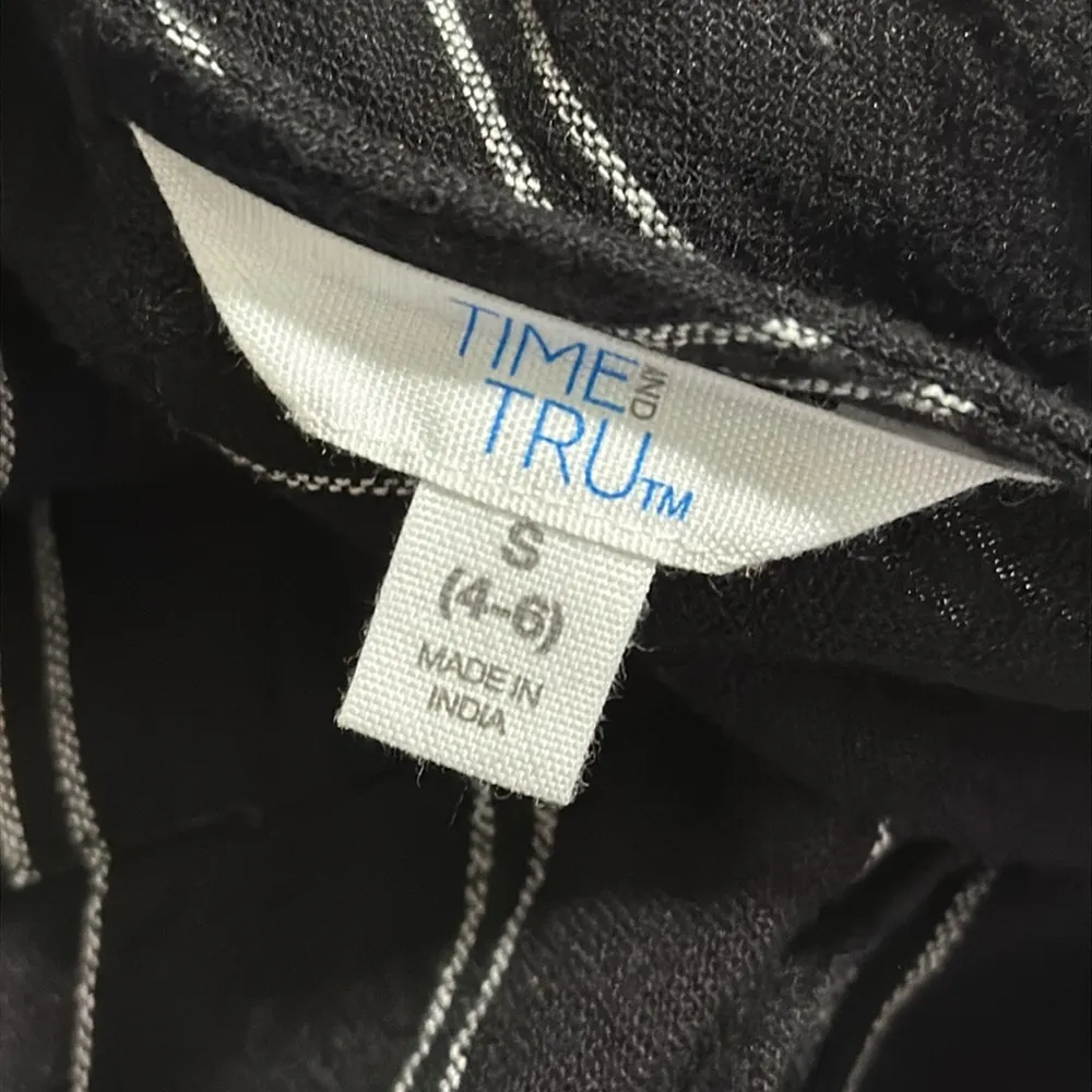 Time and Tru Women's small 4 - Image 11