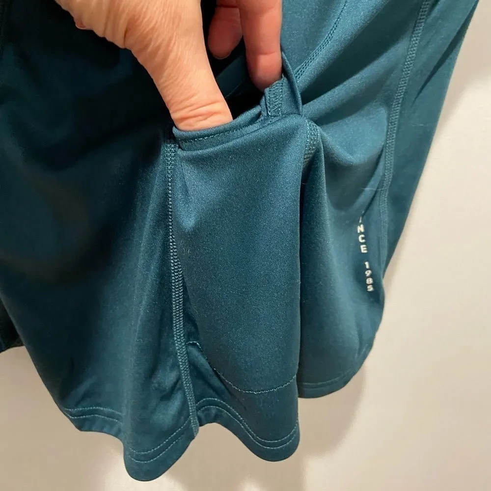 Yeti Beti Teal Activewear Cycling Short Sleeve Top Size - Small - Image 6