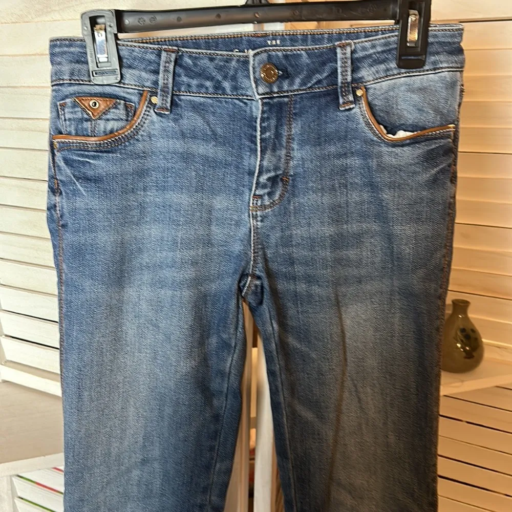 White House Black Market The Skimmer Skinny Jeans With Faux Leather Detailing - Image 4