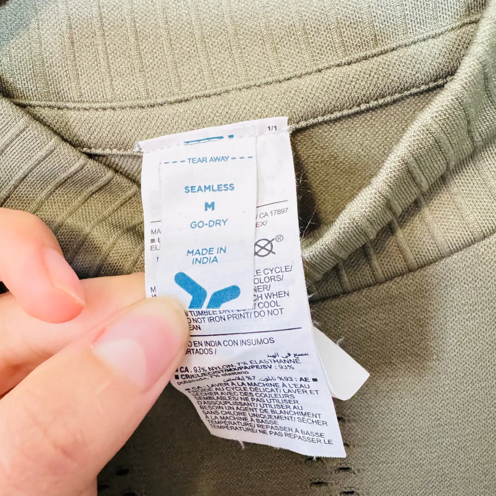 Old Navy Go Dry Seamless Mock Neck Cropped Long Sleeve Athletic Top Women M‎ - Image 5