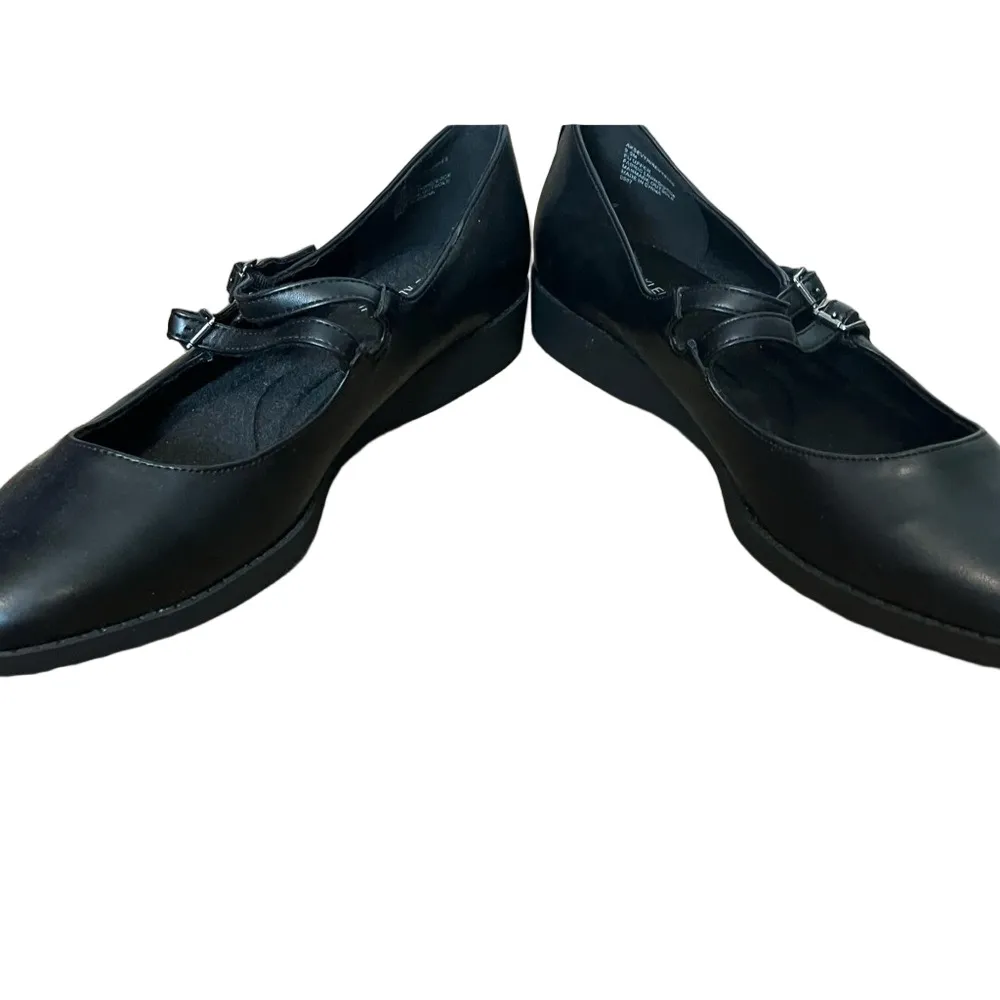 Anne Klein Faux Leather Black Dress Shoes - Image 5