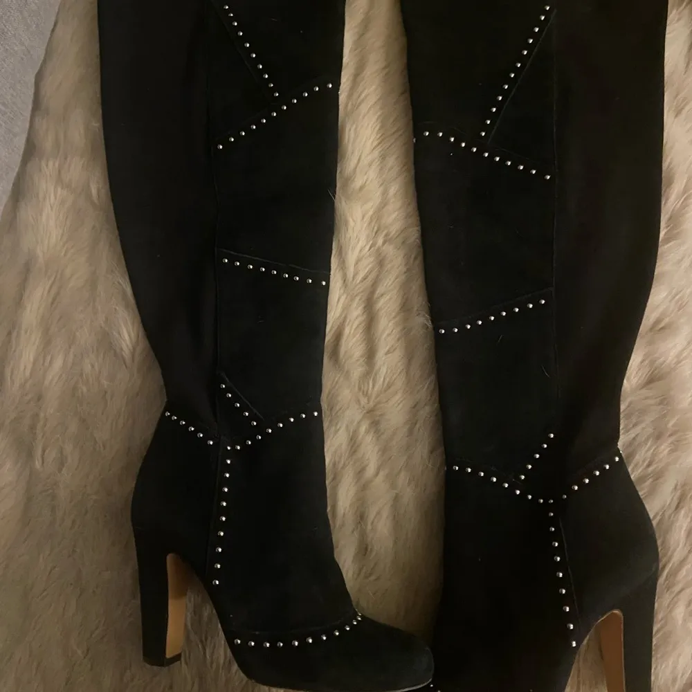 Vince Camuto VP Carlene Black Embellished Leather Suede Over The Knee Boots EUC - Image 5
