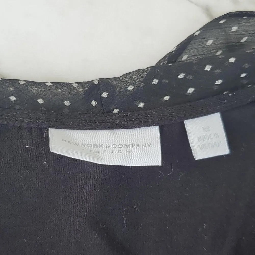 Black Polka Dot Ruffle Sleeveless blouse size xs - Image 2