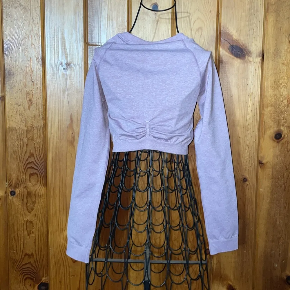 Gymshark Adapt Marl Seamless Long Sleeve Crop Top in Light Purple size Small - Image 8