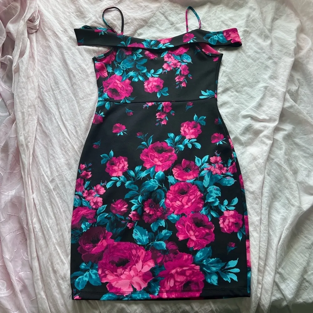 Charlotte Russe Floral Dress - Image 3